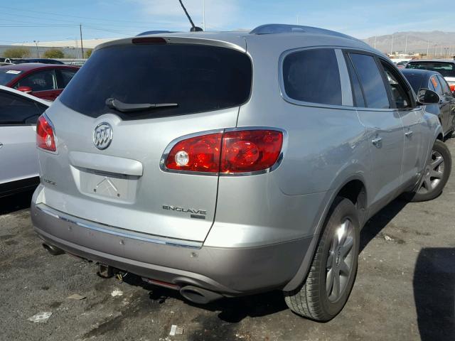 5GALVCED3AJ136406 - 2010 BUICK ENCLAVE CX SILVER photo 4