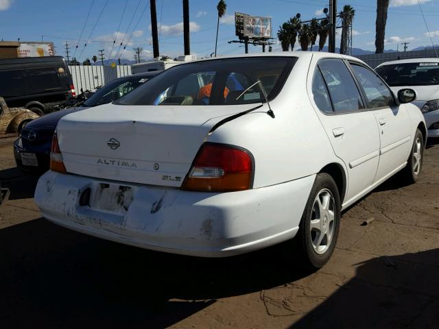 1N4DL01D3WC202483 - 1998 NISSAN ALTIMA XE WHITE photo 4