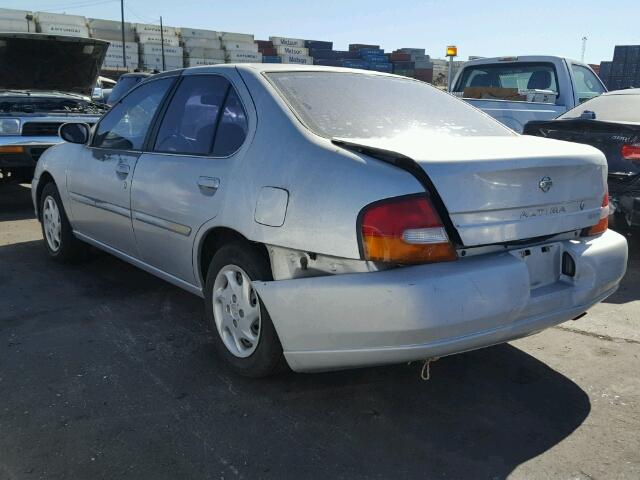 1N4DL01D1WC217841 - 1998 NISSAN ALTIMA XE SILVER photo 3