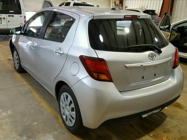 VNKKTUD39HA079337 - 2017 TOYOTA YARIS L SILVER photo 3