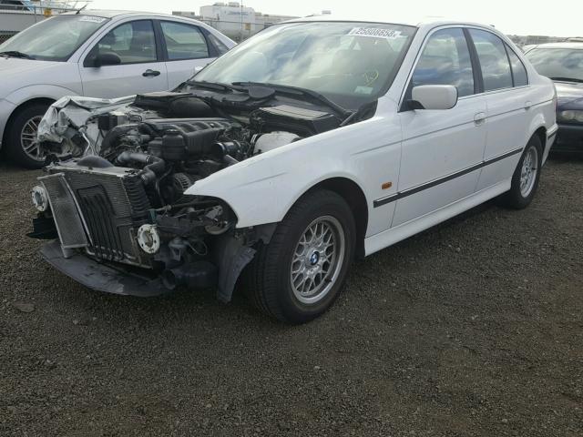 WBADD6326WBW45946 - 1998 BMW 528 I AUTO WHITE photo 2