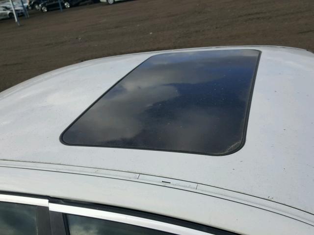 WBADD6326WBW45946 - 1998 BMW 528 I AUTO WHITE photo 9