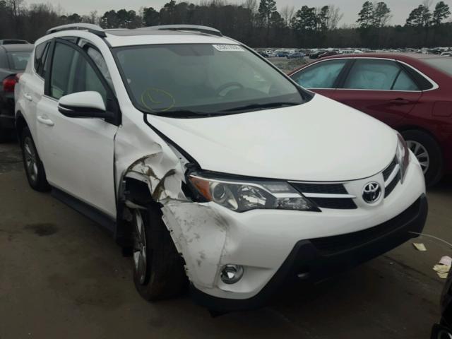 2T3WFREV8FW133837 - 2015 TOYOTA RAV4 XLE WHITE photo 1