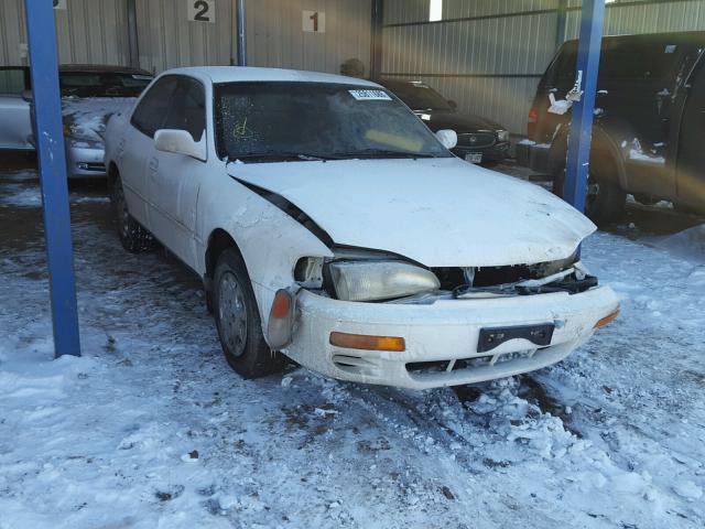 JT2BG12K8T0413094 - 1996 TOYOTA CAMRY DX WHITE photo 1