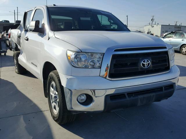 5TFEM5F1XCX042694 - 2012 TOYOTA TUNDRA CRE WHITE photo 1