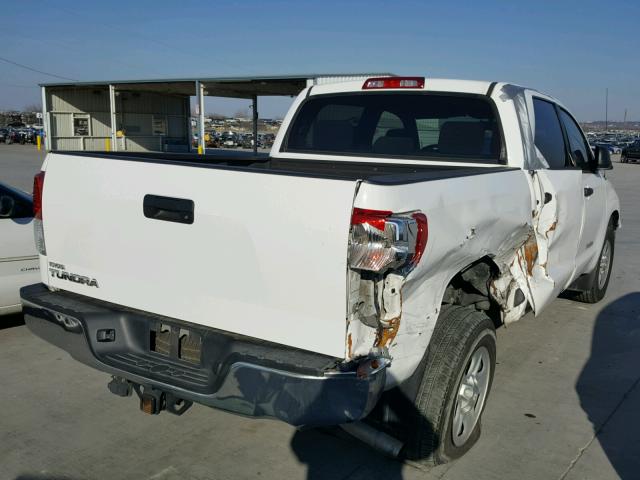 5TFEM5F1XCX042694 - 2012 TOYOTA TUNDRA CRE WHITE photo 4