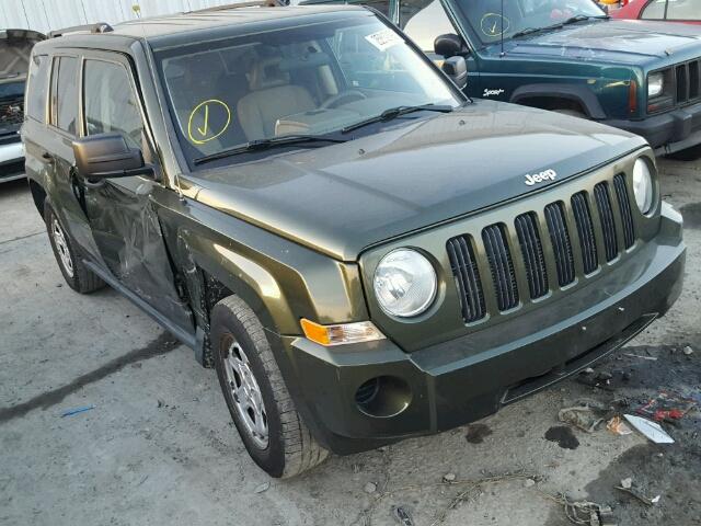 1J8FF28W08D705911 - 2008 JEEP PATRIOT SP GREEN photo 1