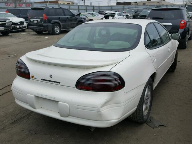 1G2WK52J22F266020 - 2002 PONTIAC GRAND PRIX WHITE photo 4