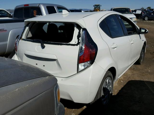 JTDKDTB33F1108959 - 2015 TOYOTA PRIUS C WHITE photo 4