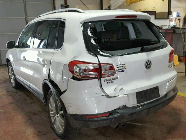 WVGBV7AX0CW509632 - 2012 VOLKSWAGEN TIGUAN S WHITE photo 3