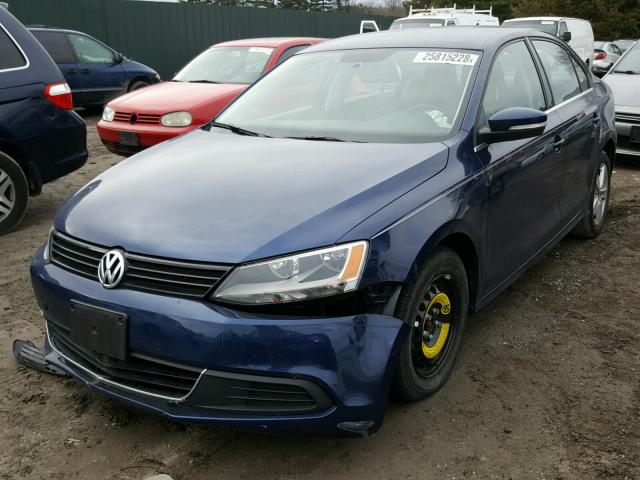 3VWLL7AJ6EM260943 - 2014 VOLKSWAGEN JETTA TDI BLUE photo 2