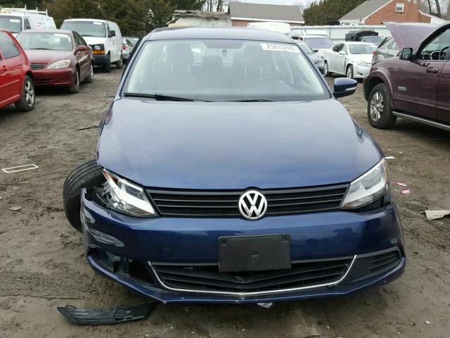 3VWLL7AJ6EM260943 - 2014 VOLKSWAGEN JETTA TDI BLUE photo 9