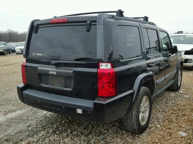 1J8HH48K88C184969 - 2008 JEEP COMMANDER BLACK photo 4