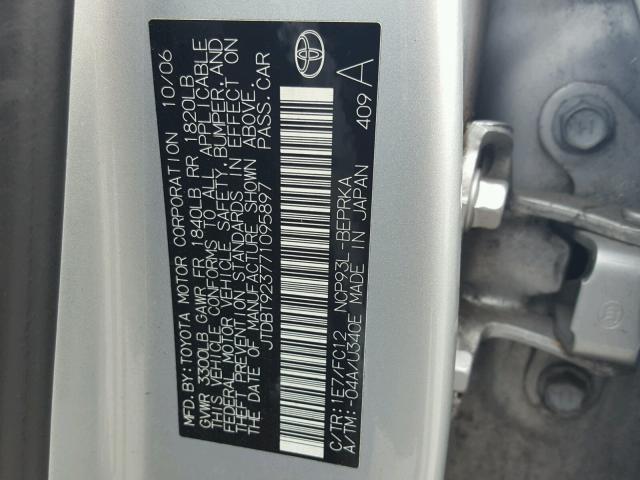 JTDBT923771095897 - 2007 TOYOTA YARIS GRAY photo 10