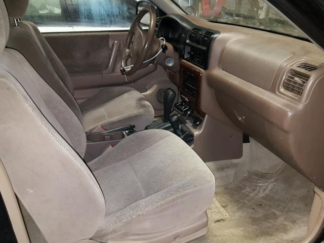 4S6DM58W2Y4406400 - 2000 HONDA PASSPORT E BLACK photo 5