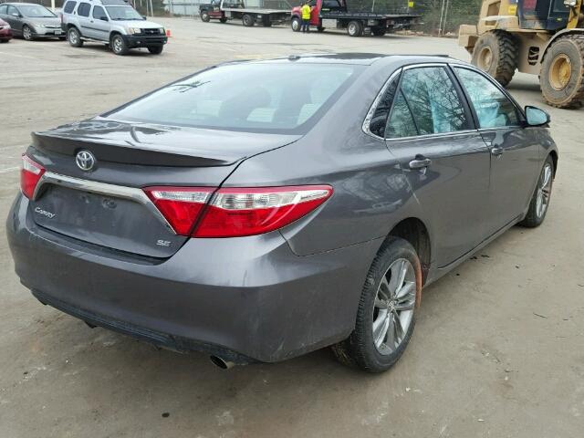 4T1BF1FK8HU432910 - 2017 TOYOTA CAMRY LE GRAY photo 4