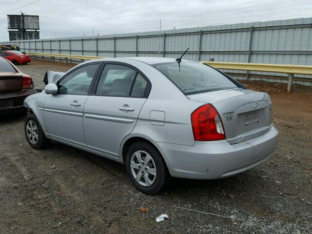 KMHCN46CX9U369652 - 2009 HYUNDAI ACCENT GLS SILVER photo 3