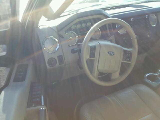 1FTSW2BR6AEA91858 - 2010 FORD F250 SUPER WHITE photo 9