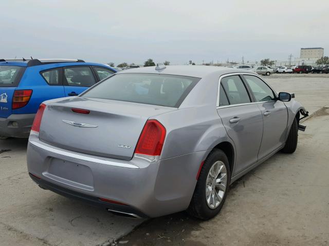 2C3CCAAGXGH197632 - 2016 CHRYSLER 300 LIMITE SILVER photo 4