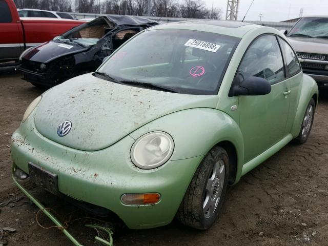 3VWCB21C31M461605 - 2001 VOLKSWAGEN NEW BEETLE GREEN photo 2