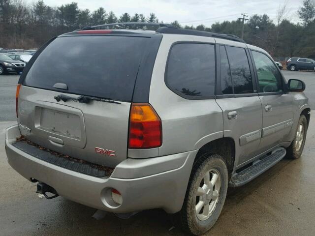 1GKDT13S122219167 - 2002 GMC ENVOY SILVER photo 4