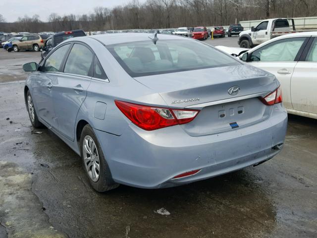 5NPEB4AC5BH302518 - 2011 HYUNDAI SONATA GLS BLUE photo 3