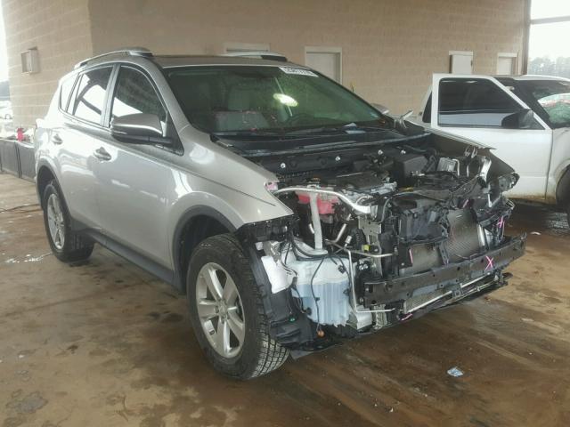 2T3WFREV2DW017224 - 2013 TOYOTA RAV4 XLE SILVER photo 1