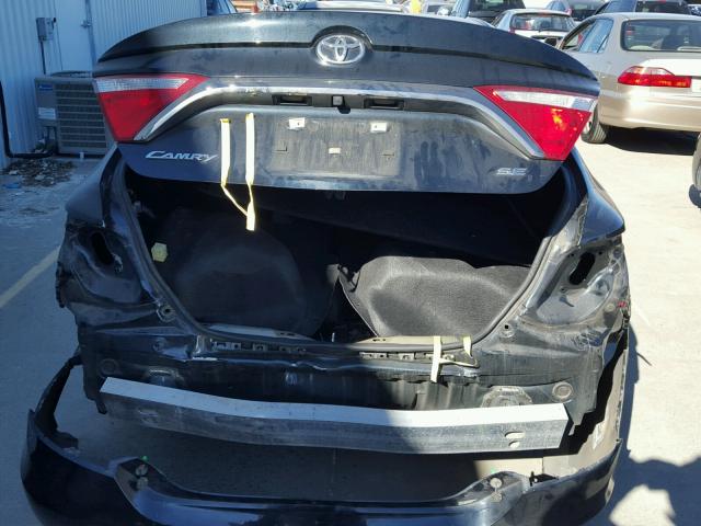 4T1BF1FK4FU037118 - 2015 TOYOTA CAMRY LE GRAY photo 9