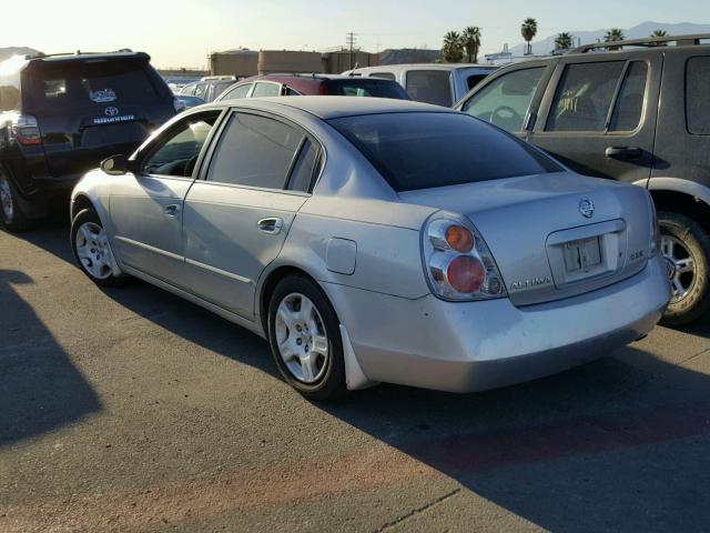 1N4AL11D93C321322 - 2003 NISSAN ALTIMA BAS SILVER photo 3