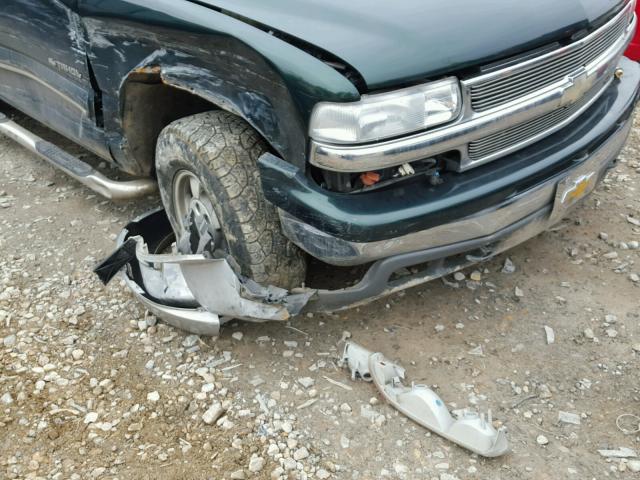 1GNEK13T11J153386 - 2001 CHEVROLET TAHOE K150 GREEN photo 9