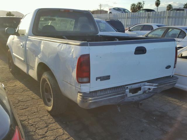 1FTRF17242NB03835 - 2002 FORD F150 WHITE photo 3