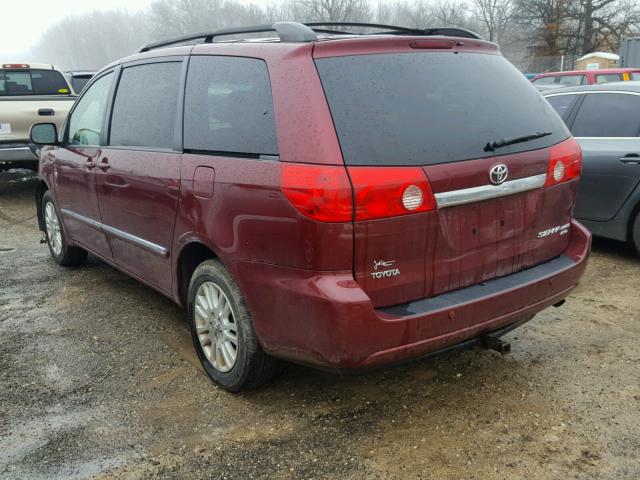 5TDBK22C88S018583 - 2008 TOYOTA SIENNA XLE RED photo 3