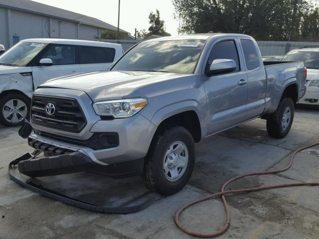 5TFRX5GN2HX079742 - 2017 TOYOTA TACOMA ACC SILVER photo 2