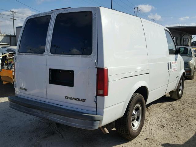 1GCDM19W51B130347 - 2001 CHEVROLET ASTRO WHITE photo 4