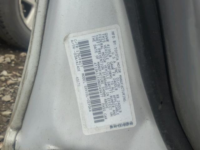 4T1SK11EXNU049477 - 1992 TOYOTA CAMRY DLX 银色 照片 10