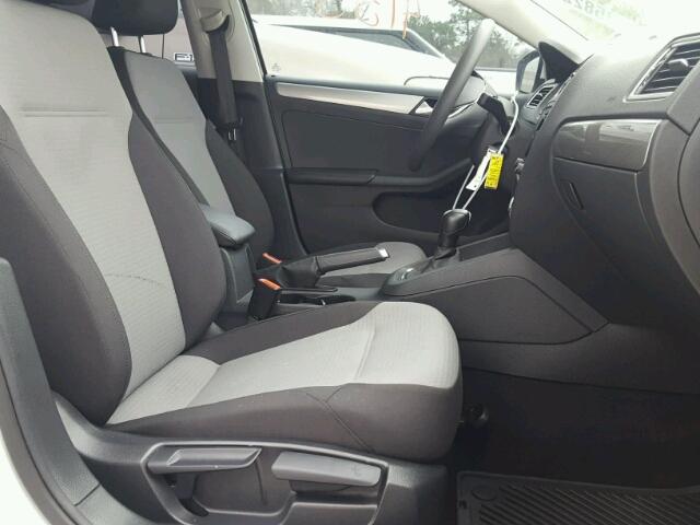 3VW2B7AJ2HM352344 - 2017 VOLKSWAGEN JETTA S 白色 照片 5