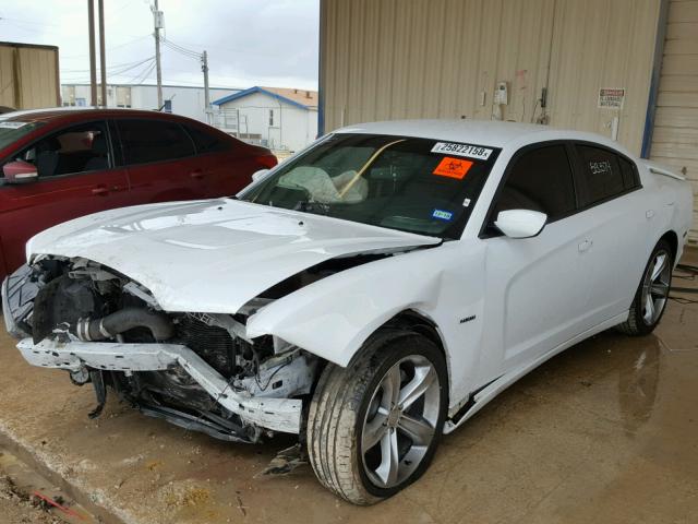 2C3CDXCT1EH362894 - 2014 DODGE CHARGER R/ WHITE photo 2