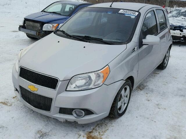 KL1TV65E59B602133 - 2009 CHEVROLET AVEO LS SILVER photo 2