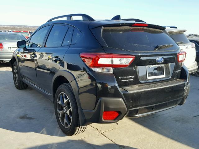 JF2GTABC2JH246734 - 2018 SUBARU CROSSTREK BLACK photo 3