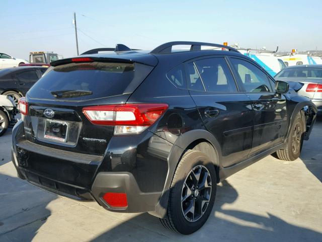 JF2GTABC2JH246734 - 2018 SUBARU CROSSTREK BLACK photo 4