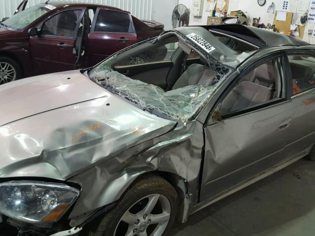 1N4BL11D05N924073 - 2005 NISSAN ALTIMA SE CHARCOAL photo 9