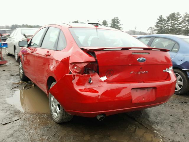 1FAHP35N88W169587 - 2008 FORD FOCUS SE RED photo 3