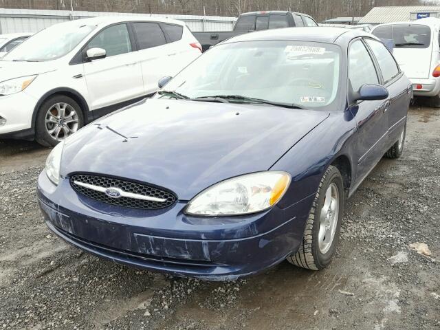 1FAFP53U82G122512 - 2002 FORD TAURUS SE BLUE photo 2