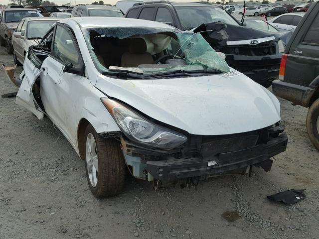 5NPDH4AE4DH293468 - 2013 HYUNDAI ELANTRA GL WHITE photo 1