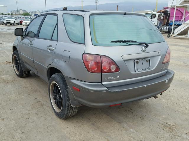 JT6GF10U6Y0078596 - 2000 LEXUS RX 300 SILVER photo 3