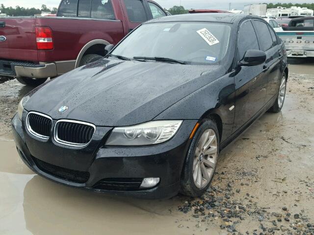 WBAPH7C55BA800696 - 2011 BMW 328 I BLACK photo 2