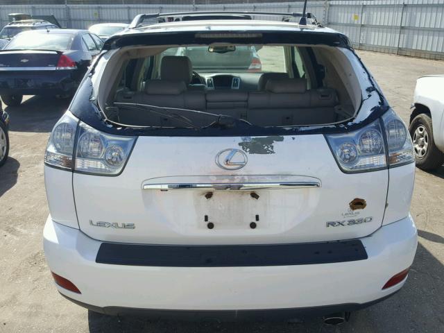 2T2HA31U05C071310 - 2005 LEXUS RX 330 WHITE photo 9