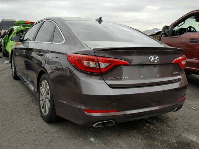 5NPE34AF1FH049467 - 2015 HYUNDAI SONATA SPO BROWN photo 3