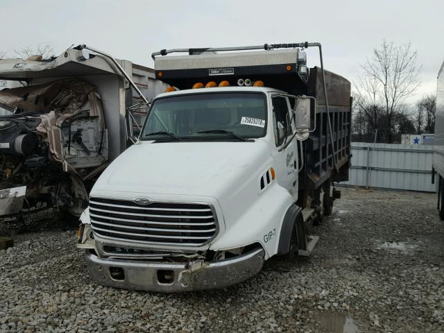 2FZHAWDA66AV47652 - 2006 STERLING TRUCK LT 8500 WHITE photo 2