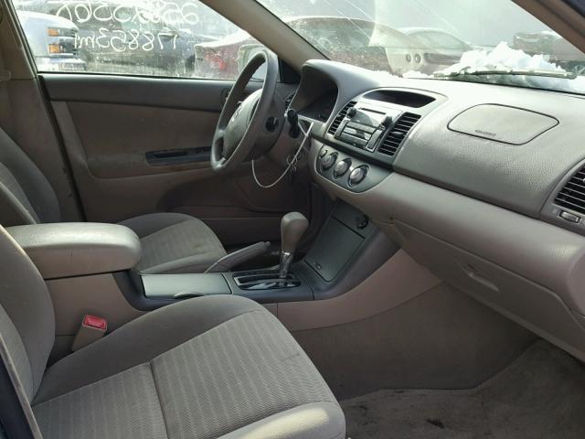 4T1BE32K55U515520 - 2005 TOYOTA CAMRY LE GRAY photo 5